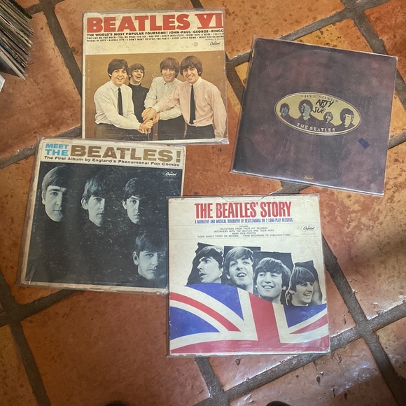 Incredible variety of all your favorite bands on Vinyl from the 60’s 70’s & 80’s - Picture 10 of 14